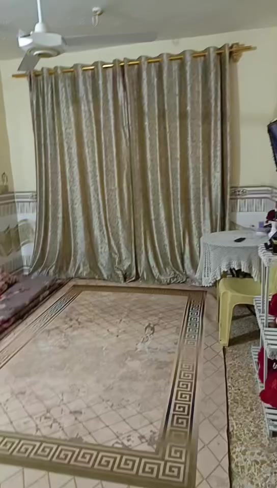 دار للبيع كربلاء كنطرة السلام 50مترا طابق ونص استقبال هول غرف نوم مطابخ حمامات سند  25اقرار محكمه سيراميك وسقوف ثانوية يصلح السكن وحسينه كهرباء ماء نت كيبل ظوئي تبليط مجاري قريب الامام استفسار اتصل بي واتساب مكلف بل نشره توصل مع صاحب ***********..
***********
