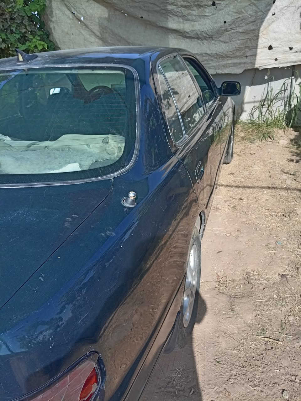 كامري موديل ٩٤يسرا بلادي محرك كير شرط والسنويه لل٢٨ والتبريد ويه السويج مصبوغ حزام بدون ضرر شرط التحويل مكان السياره كركوك الحويجه العباسي للبيع السعر ٤٥ ورقه الشراي يتصل على الأرقام *********** او ***********
