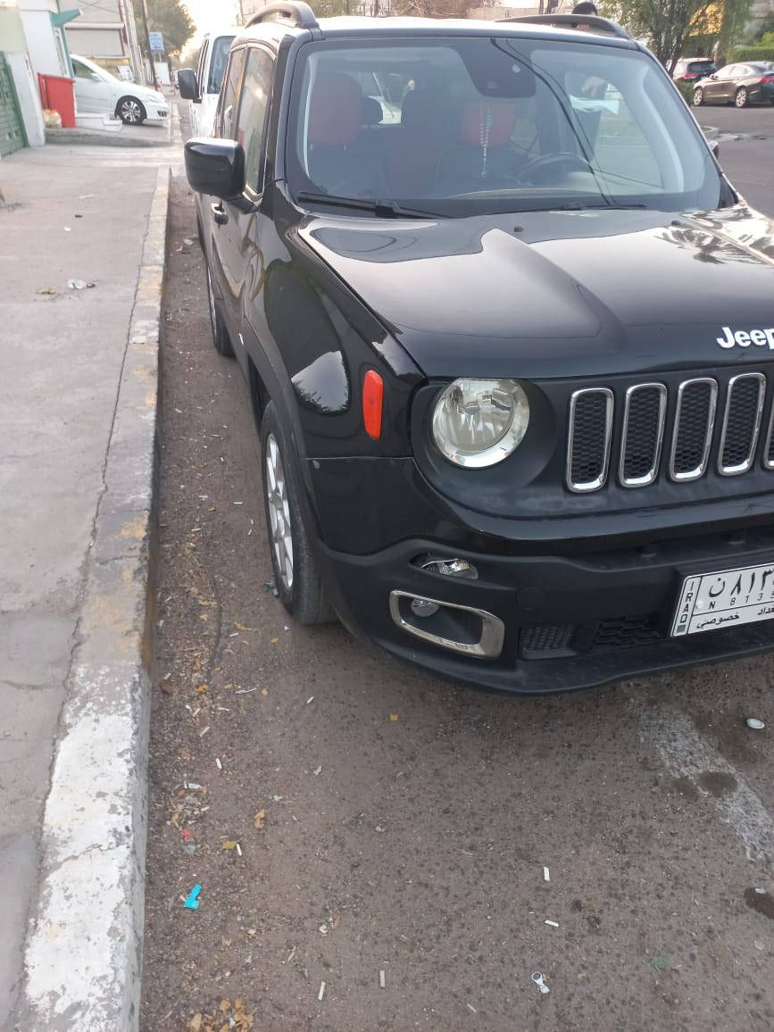 السلام عليكم 🌹
للبيع سيارة جيب رينيجيد (Jeep Renegade)  

رقم بغداد — الاستخدام جامعي وخفيف فقط

🔴 المواصفات:

• فئة Latitude  

• موديل 2019  

• بصمة تشغيل  

• سايد بريك بصمة  

• تحكم ستيرن (ستيرن ملتي)  

• شاشة + بلوتوث + USB  

• كاميرا خلفية  

• كروز كنترول  

• سنسرات  

• تكييف ممتاز (ثلج)  

• زجاج كهرباء + مرايا كهرباء  

• محرك اقتصادي وقوي  

• ماشية 46 ألف كم فقط

🔴 الحالة:

الضرر فقط جامغ (أضرار خفيفة) وصور الحادث مرفقة  

السيارة نظيفة جداً من الداخل والخارج

🔴 السعر المطلوب: 13,500 دولار  

قابل للتفاوض بالمعقول عند المعاينة

📞 رقم الهاتف: 0774443059  

📍 المكان: بغداد / الكرادة

ملاحظة: الرجاء الاتصال فقط 🌹


**إذا كنت صاحب هذا الإعلان وتريد حذفه لأي سبب، رجاءا أرسل رسالة إلى الدعم الفني**