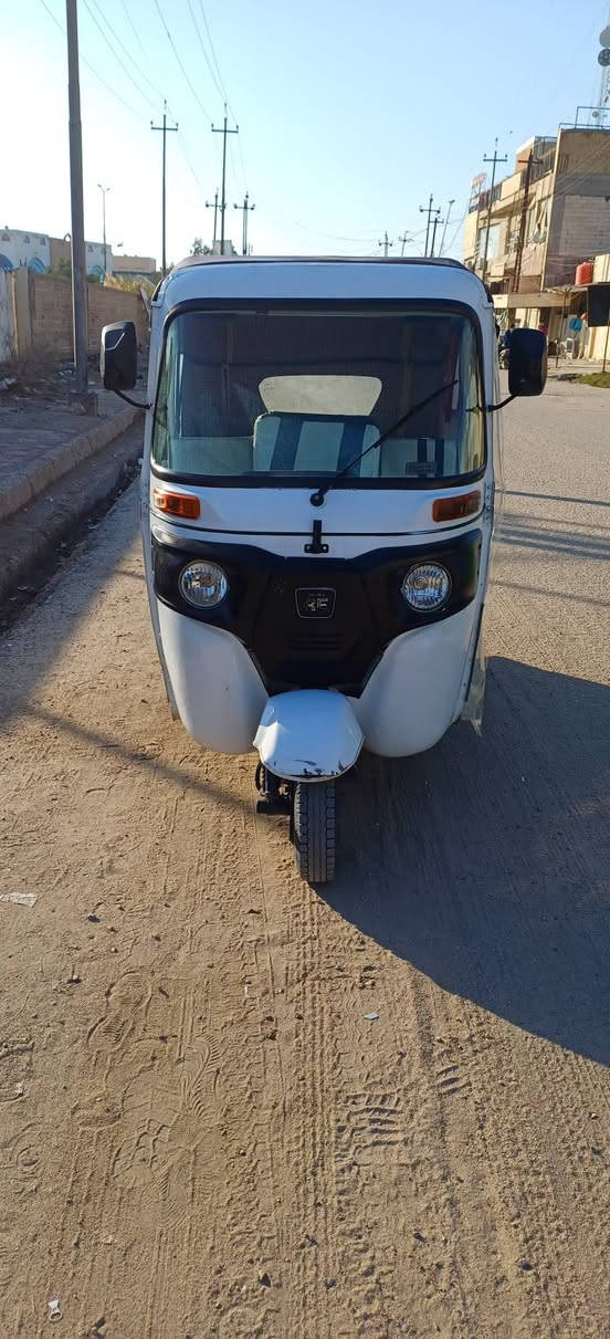 السلام عليكم تكتك للبيع 21 رقم ذي قار  تحويلثاني  يوم  تكتك جاهزة المكان قضاء الرفاعي  للاستفسار ***********
