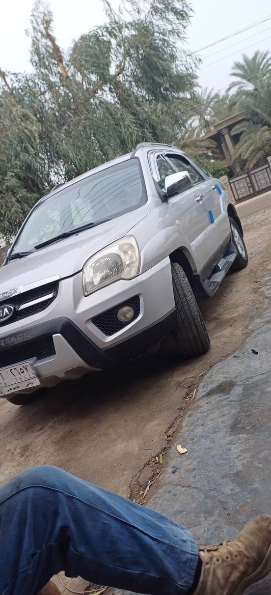 سبورتج  2009للبيع اومراوس مكفوله من الصبغ والضرر مكينه وكير كفاله كشن جلد وهيترات سعرهه 123وبيهه مجال مكاني بعقوبه رقمي ***********
