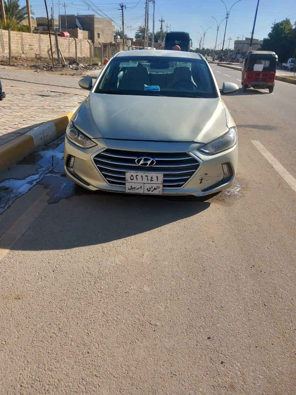 السلام عليكم
النترا للبيع موديل 2017
مكينه 2000 تتدفئه تبريد شغال 
وارد امريكي سونار مرفق بالمنشور 
عنوان كربلاء طوريج 
للستفسار اتصل *********** اتصل 
السعر 110
