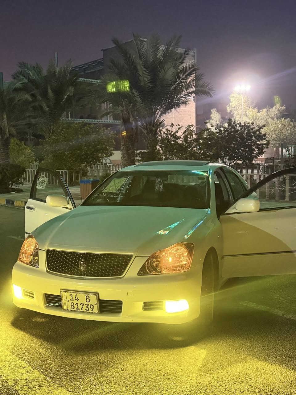 سلام عليكم
للبيع تيوتا كراون شاهينة 2006 بصمة رصاصي شاصي 184✈️

سيارة جديدة كارتون دخول جديد مزايدة ثاني اداورلك رقم بصرة انكليزي شرط المداور بكل المحافظات سنوية لغاية 2030

الموصفات👇🏻

فول كرستال اصل 

فتحة سقف 

حجل كامل رياضي اصل

 لايت 3 قطع دوار

داخل جلد اسود

كشنات تدفئة تبريد 

تبريد قطعتين

حساسات امامي خلفي 

كامرة خلفية

خريطة ملاحة

تخم تاير ويل رياضي بل كارتون 

عتب علامة كراون

أربع كشنات كهرباء

مري كهرباء

والسيارة معايزة ولا برغي جديدة معنة الكلمة

والسيارة بالوقع أجمل من صور

العنوان النجف الأشرف 

السعر 190 وبيها مجال 

***********
