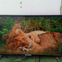 شاشات للبيع حجم 32 اثنين 43 وحدة واجهزة تيفي بوكس يفتح جميع القنوات ال...