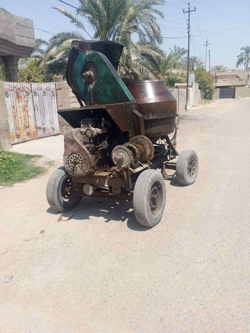 سلام عليكم خباطه للبيع شرط شغل 1750سعره ***********
