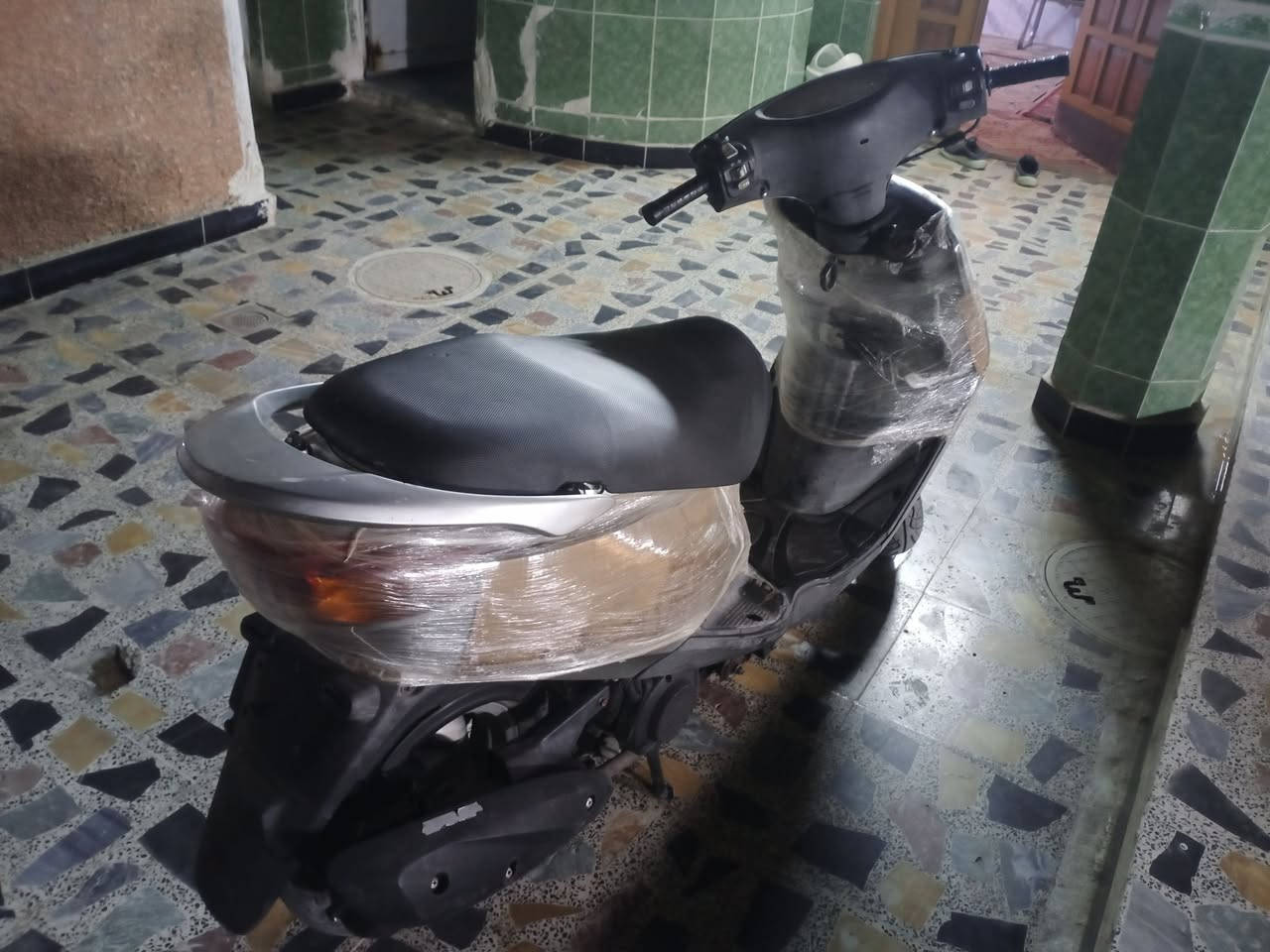 دراجه للبيع جديده بغداد مدينة الصدر الاورفلي  ***********
