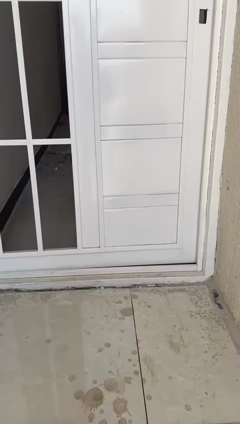 مشتمل طابق ثاني نضيف بمدخل ال95 يم مخبز السيد ‭0773 600 8122‬ االتواصل على هلرقم
