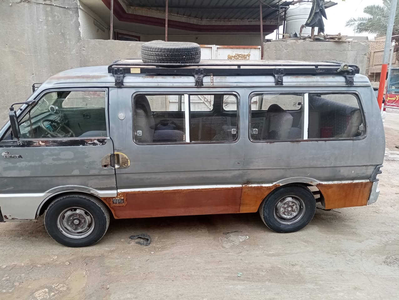 السلام عليكم موديل 94 كيا بستا شراي يتصل على هذا الرقم السعر 20 وبيها مجال هذا رقمي ***********
