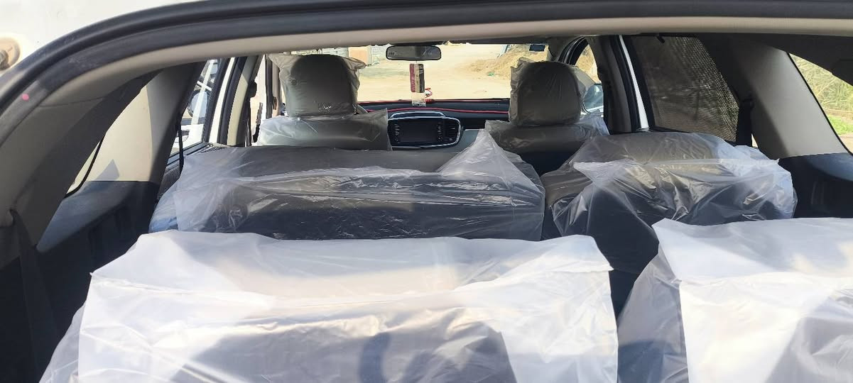 للبيع سورنتو خليجيه رقم بابل موديل ٢٠٢٠فول مواصفات مكينه ٦سبعه راكب اشاير بلمري مري شفط بصمه كشنات كهرباء جنطه كهرباء مري شفط وبعد بيها مواصفات بيها باب مفتوح وبيها باردات بسيطه السياره كلش حلوه ماشيه ١٢٦مكينه وكير جدد علفحص تبريد ثلج مكانها حله قريت عوفي قرب العلويه شريفه السعر٢٣٢اتصل***********وشكر
