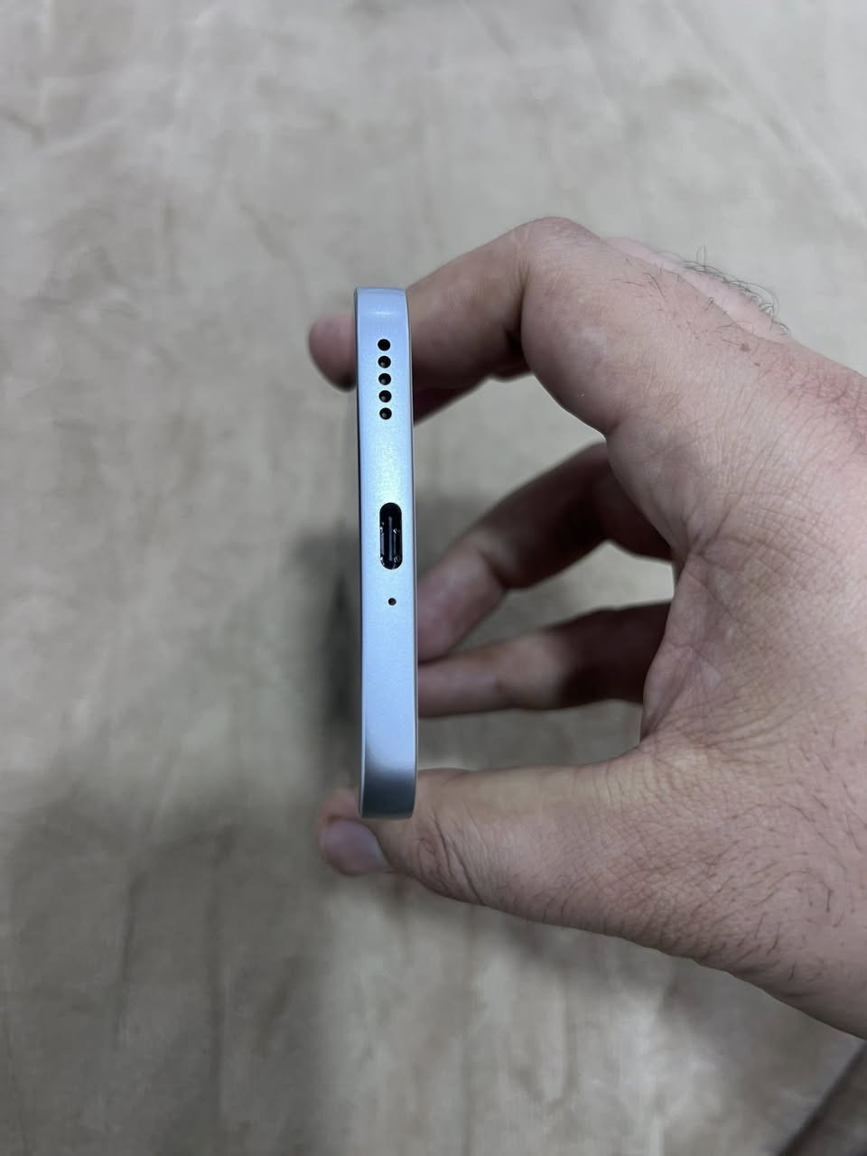 السلام عليكم 
جهاز HONOR / x8c
ذاكرة 256
نقص بس شاحنة
جهاز نظيف وع الفحص 
السعر 210 
للاستفسار ***********
