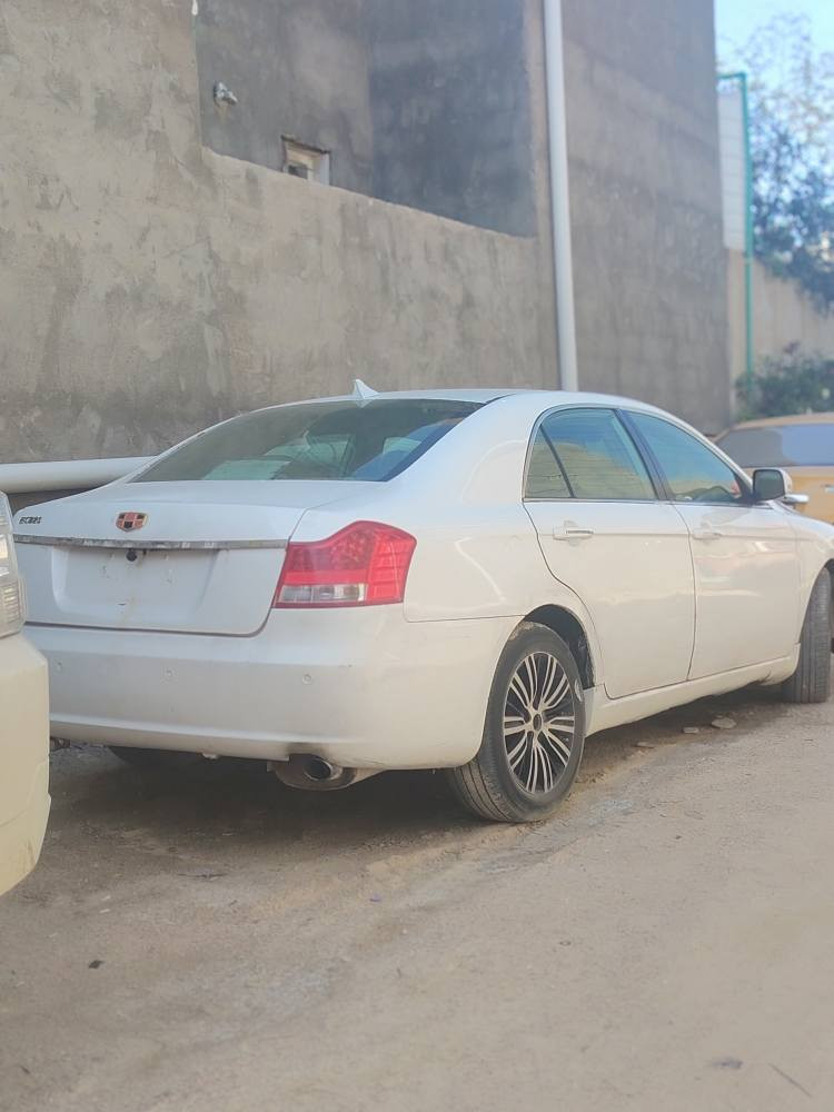 السلام عليكم جيلي امكراند ec8 موديل 2014 كير ومحرك جدد توني شادهن ما صار عشر أيام تبريد يرادله شبجه لايت زنون شاشة أندرويد كهربائيات شغاله من طول لطول السياره مابيها نقص حداده كلش حلوى .ملاحضة(علما اللوحه الخلفيه مفقودة بس مكملين معاملتهة مدفوع حتى رسوم التحويل كامله بس عقد مروري العنوان البصرة أبو الخصيب حمدان رقم الهاتف(***********) مكلف بلنشر السعر (60) وبيهة مجال ابو الخصيب, البصرة
