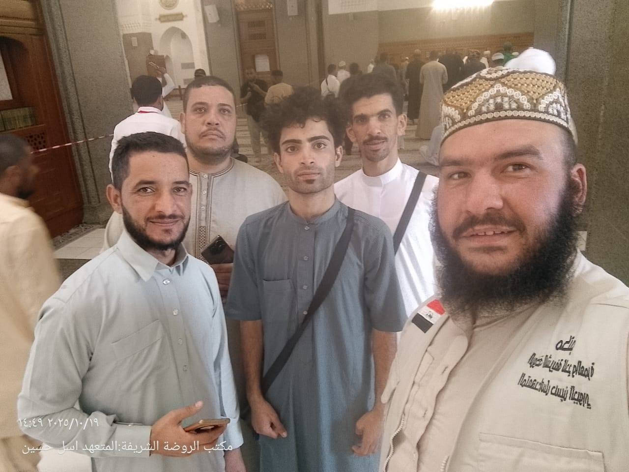 بسم الله والصلاة والسلام على رسول الله صلى الله عليه وسلم
يبدأ مكتب الروضة الشريفة للحج والعمرة  بموسم جديد للعمرة  العام ١٤٤٨هـ
نستلام الجوازات الكل من أراد أن يرافقنا إلى الديار المقدسة. السفر إن شاء الله بعد ٦/١٥ بعد فتح التفويج إلى العمرة
سارع بحجز مقعدك مع رحلة معتمرين مكتب الروضة الشريفة
للاستفسار الاتصال على الأرقام التاليه
*********** واتساب و اتصال
*********** إتصال
