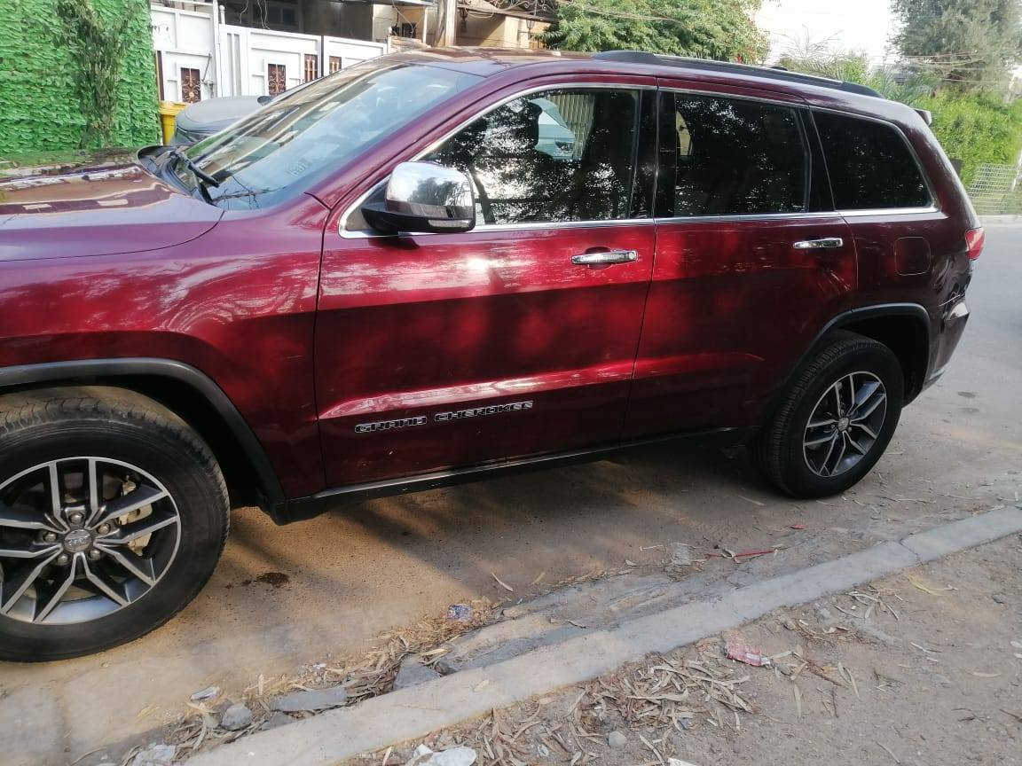 السلام عليكم
جيب شيروكي ٢٠١٧
حادثه بنيد وجاملغ الصور والسونار مرفق بالمنشور البيع نقد او اقصاد اي استفسار الاتصال ع صاحب السياره ***********
