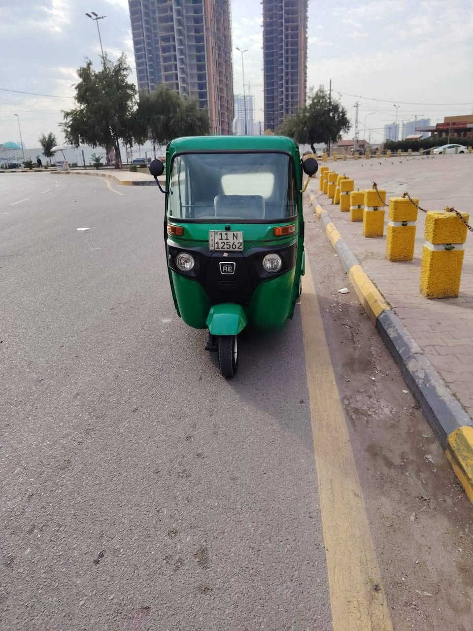 السلام عليكم تيك توك للبيع الموديل 22 شهر 11 قفلها 6,500 كفاله عامه رقم وسنويه من الشخ مكاني مدينه الصدر قفل قفل يريد يخابرني رصيد وعلى الواتساب ***********
