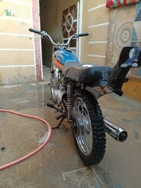البيع دراجه كلك مكينه مفتوحه مبدل ولفات انتنس شرط نطيك بيه عل معدل وشل...