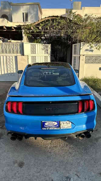 سلام عليكم  موستنك GT نمر 10  للبيع موديل 2023 كير أوتوماتيك لونها ازرق
📍مواصفات السيارة📍

📍ابلاك ادشن سقف بلادي اسود
📍بريموم دشبول ٧ الون 
📍عليها هدزر لونك تيوب امريكان رينسك
H بايب ابلادي 📍
📍شوته ستيدا
📍ماشيه ١٠ الف مايل
📍مازدات 2025
📍السيارة بدون رقم منفيست باسمي
📍عنواني صلاح الدين مجمع الدور او سامراء

حادث جاملغ وبنيد صبغ قطعتين فقط
السعر 
200$ وبيهة مجال
***********
