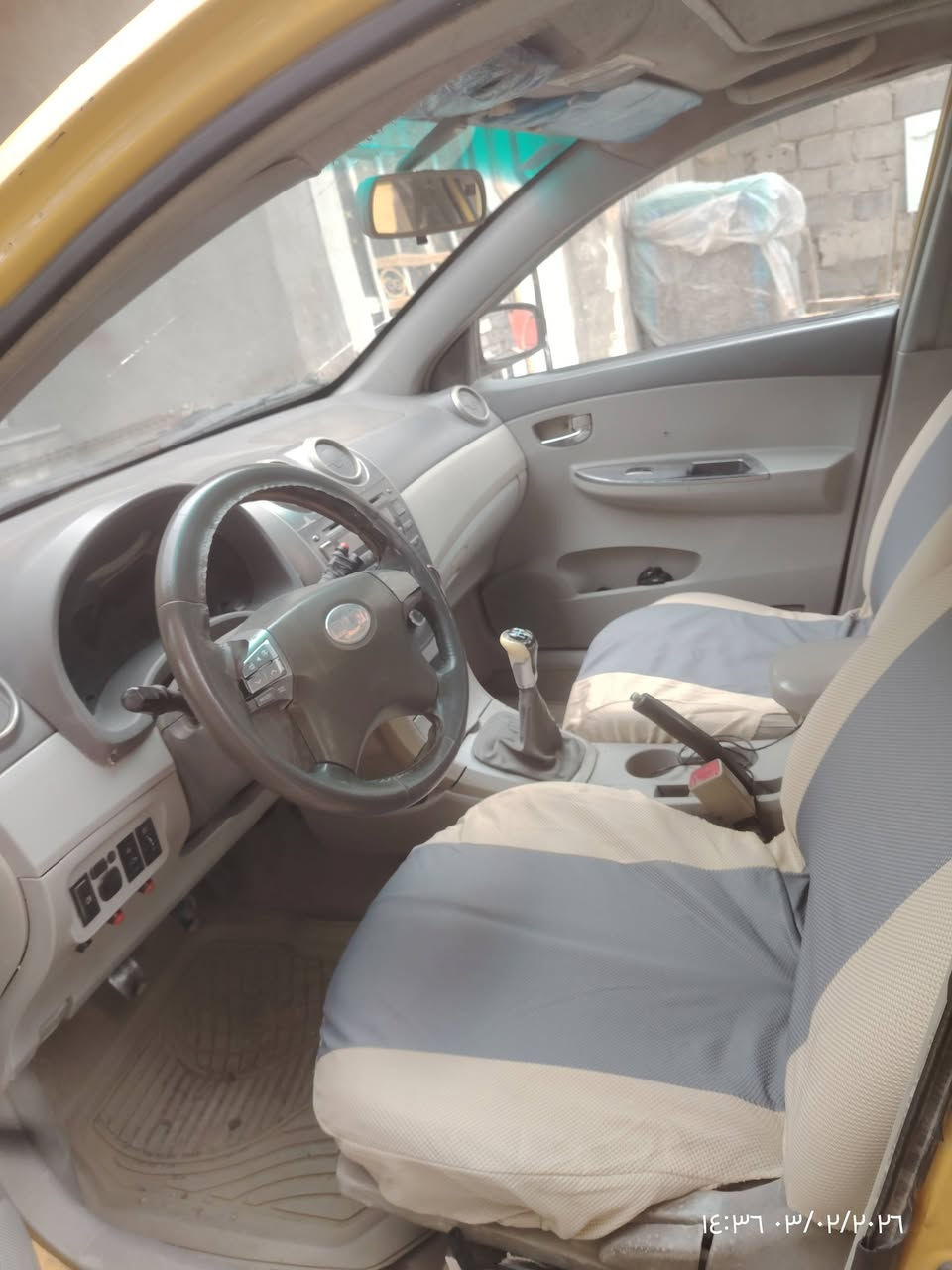 السلام عليكم بي واي دي 2013 بصمه رقم باب الانجليزي سنويه 29 سياره ما بيها اي ضربه بس قياسات صبغ بالهلالات والدوس عنوان السياره حله قروب العلويه الشريف سعر 50 بها مجال رقم الهاتف***********
