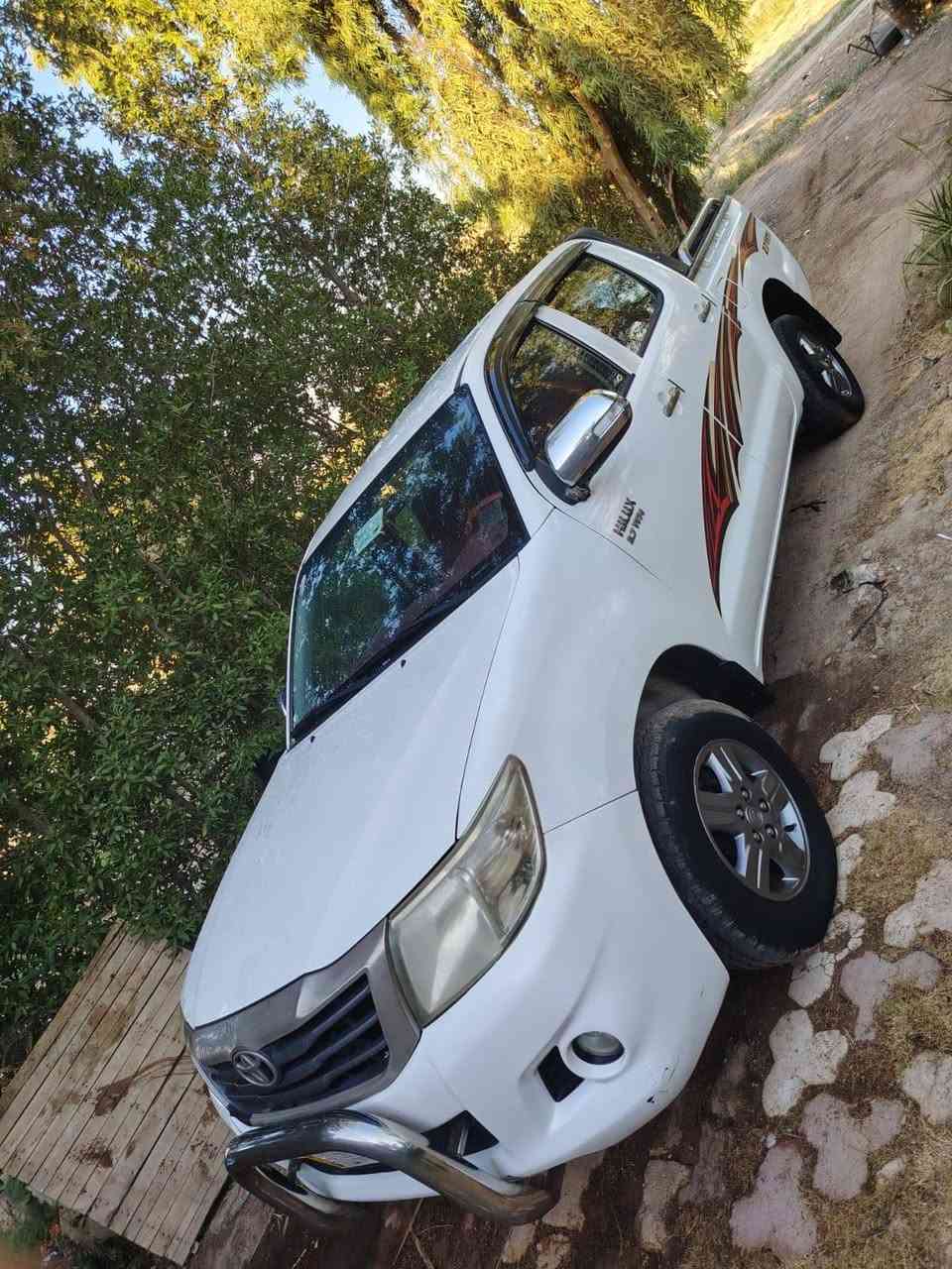سلام عليكم للبيع موديل ١٤ رقم بابل تحويل بسمي مكفول بيهه ملاحضات بصيطه سعرهه ٢٠٥ وبيهه مجال مكانهه واسط الحفريه مكلف بنشر تصل ***********
