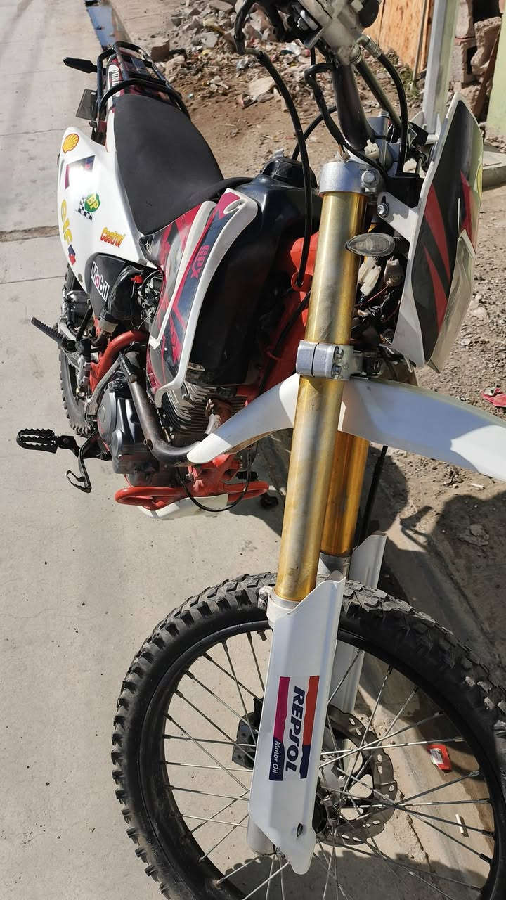 للبيع CRX موديل 2022 كهربائيات كامل شغال سلف شغال محرك ما مفتوح لاصرف لا بخار سعر 750 وبي مجال رقم موبايل ***********
