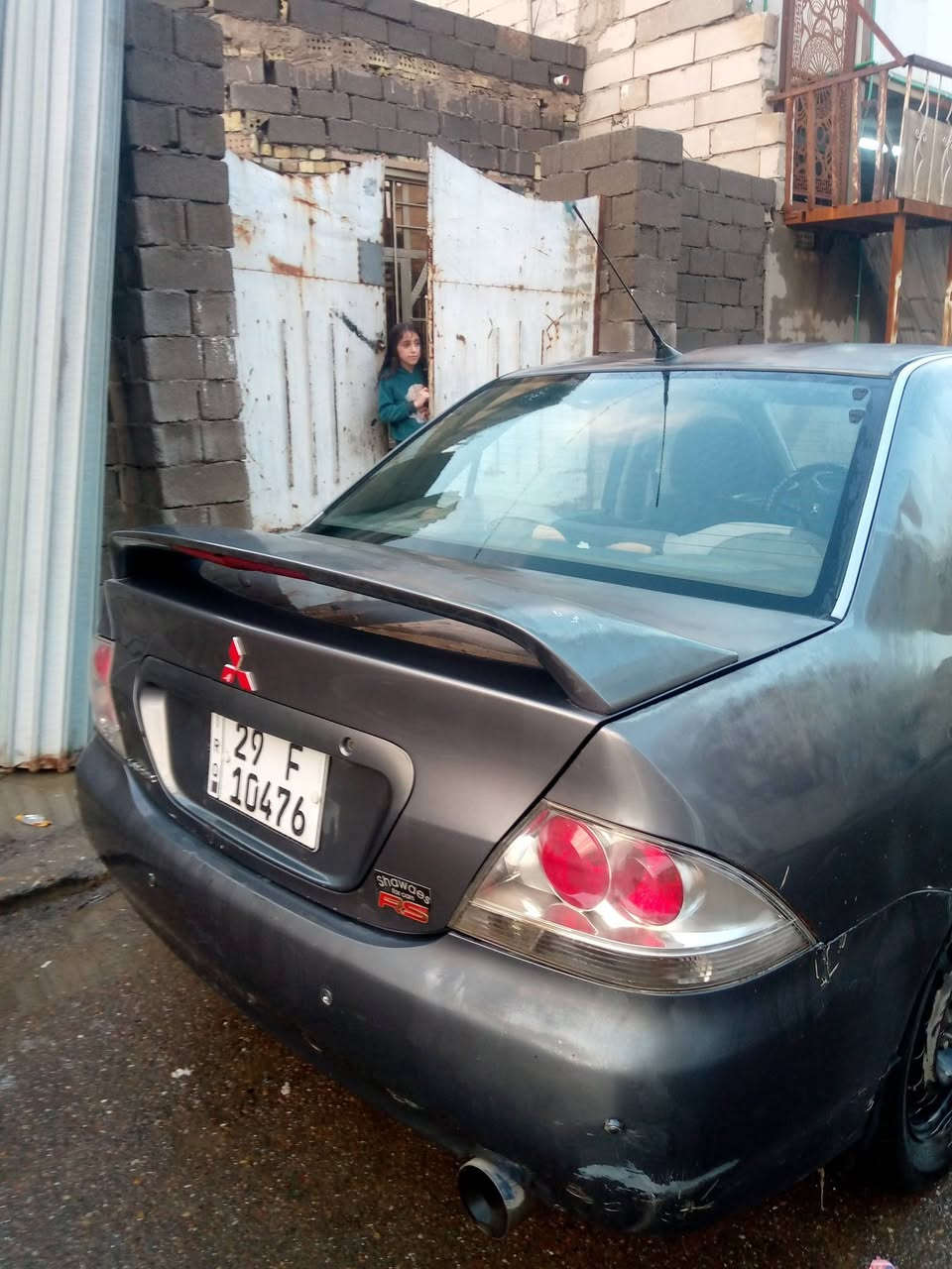 لانسر وارد امريكي 2007 محرك 2000
السعر 68 وبيها مجال مكانها بغداد الجديدة 
للاتصال ***********
