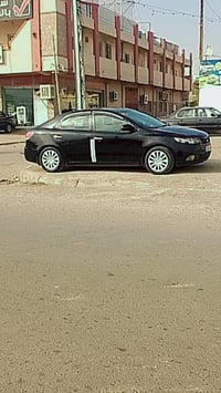 سيراتو 2012  حرك ١٦٠٠ بيها قطعتين ب 78بيها مجال قليل للستفاسر اكثر  رق...