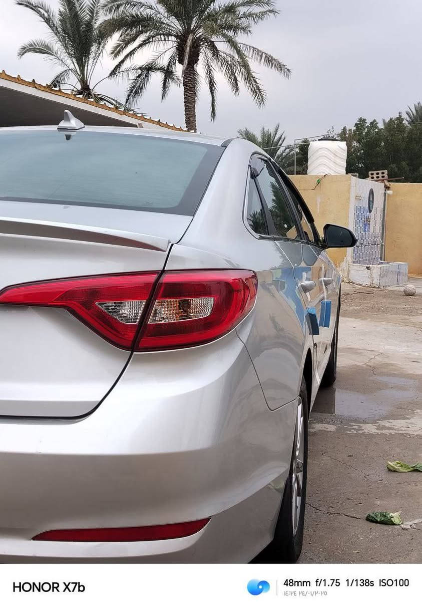 السلام عليكم ورحمة الله وبركاتة سوناتا للبيع 2017 وارد امريكي مكينه 2400 GDI بيها بنيد وجاملغ امامي كما موجود بسونار السياره
 بيها نظام ECO  ايكو 
ونظام sport سبورت
ونظام عدم مانع انزلاق
ونظام تثبيت السرعه
السياره نظيفه بسمي رقم بغداد ماشيه 137 الف 
السنويه ال 2029
السعر 123 وبيها مجال 
الشراي يتصل عل رقم التالي

‏‪***********‬‏
