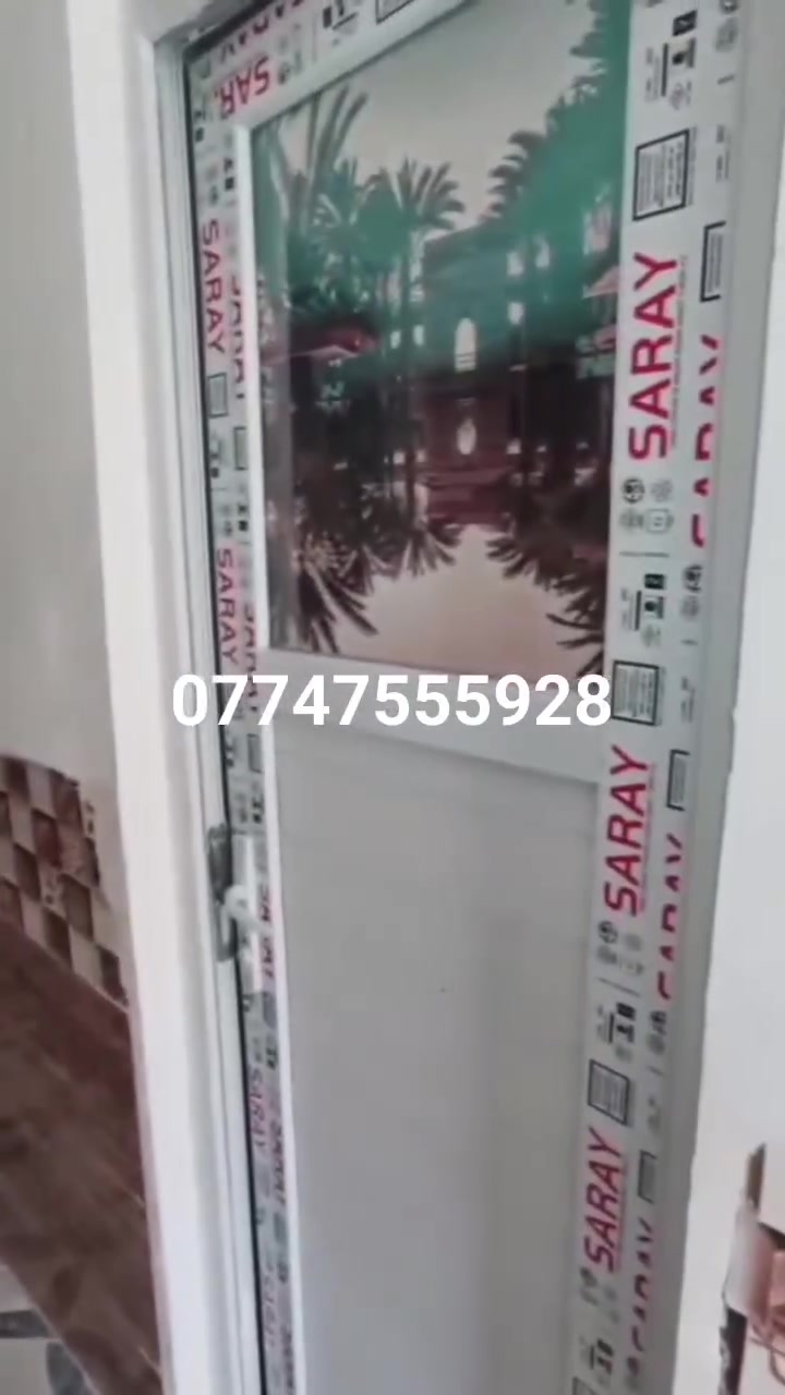 للبيع بيت 50متر  قرب مرقد الحر شارع الكابينات قريب للسوق وللمدارس السعر مناسب جداً جداً 
***********
***********
