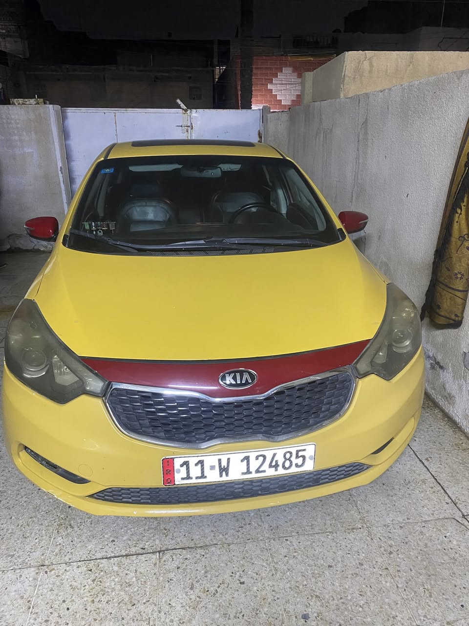 فورتي موديل ١٤فول مكينة ٢٠٠حادث بنيد تبديل فقط بدون ايرباك السعر ٩٩مكاني بغداد مدينة الصدر ***********
