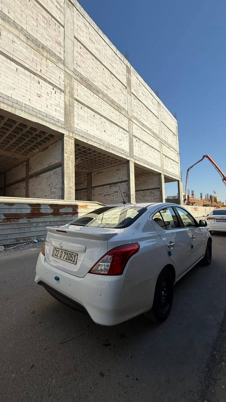 نيسان صني2022مكفوله ما عده بيه باردالسعر 115ورقه ماشيه69الف الرقم موبايل*********** البصرة, العراق
