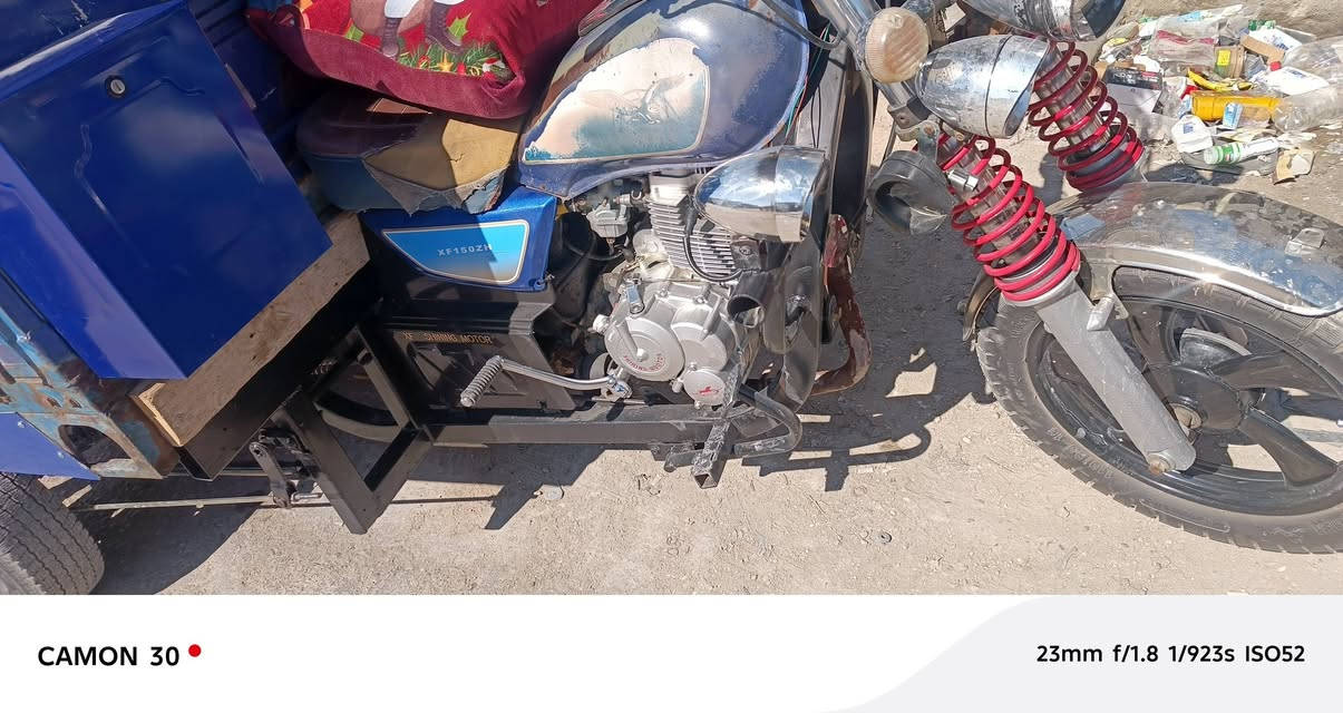 ستوته للبيع مديل 16 كامله اوراق اصولي مكان كربلاء حي الغدير سعر 1350وبيهه مجال ***********
