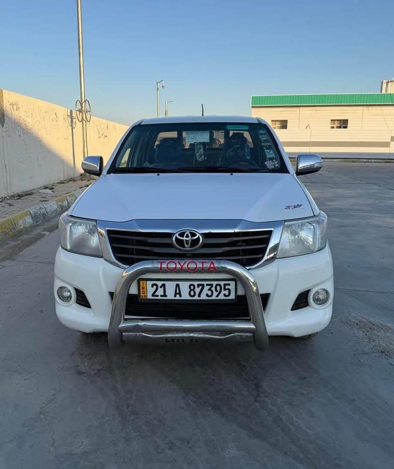 السلام عليكم 
للبيع بيكم هايلوكس موديل 2013 
رقم سليمانية دولي سنوية جديدة، السيارة نظيفة مكينة كير كلة شرط، حدادية على وضع الشركة، السيارة كفالة عامة من الضربة والتبديل وشرط التحويل السعر  200 ورقة 
الشراي يتصل ***********
العنوان - ديالى - بلدروز
