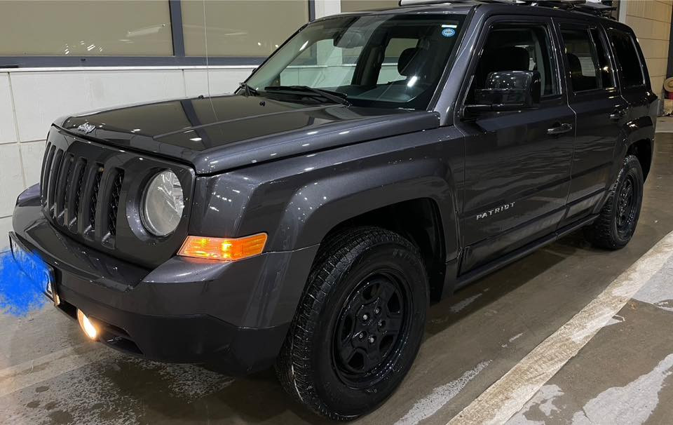 Jeeb 2017 dabll aksll makia gawaray mrxub  mwasafat jam karaba,awena hitar, ta7did swr3a,gerw u makinau tabrid ba shart hich masrafi nya u taya tazaya bo paywandi krdn ***********
باتريوت. 2017. 4ويل. بجم كبس رقم. سنويه جديد
كير ومكينه. وتبريد. مكفوله. بدون. اي نقص سياره جاهزه. سعر 128
