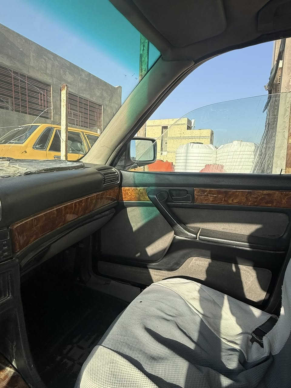 سلام عليكم
735i مفتوح للبيع او المراوس حسب القناعه
كير محرك نضاف شواصي بلاد مداور ثاني يوم مشروع وطني زوج تاير امامي جديد باتري جديد كهربائيات شغاله صدر امامي ٦٠ بل ميه سياره جاهزه مكاني كربلاء*********** سعر ٢٥
