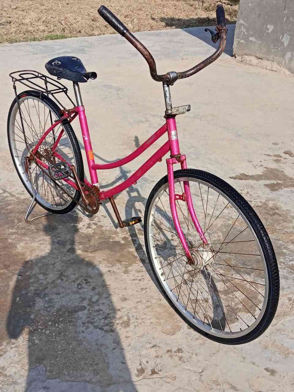 سلام عليكم بايسكل للبيع فول  المكان كربلاء طويريج الخيرات السعر 60 وبي مجال حك الجيه وبيك خير وتدلل راسلني وتدلل خاص مفتوح


**إذا كنت صاحب هذا الإعلان وتريد حذفه لأي سبب، رجاءا أرسل رسالة إلى الدعم الفني**