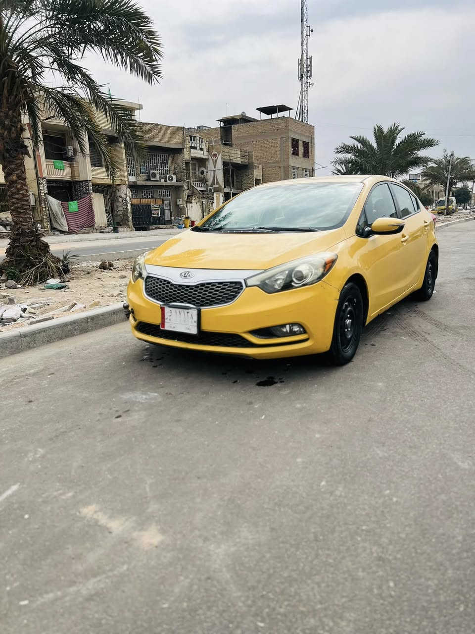 السلام عليكم كيا فورتي 2014 دوش 1800
وارد أمريكي بيها بنيد مبدل 
بيها هذا البارد المكرفع 
السعر ١٠٥ وبيها مجال 
بغداد ***********
