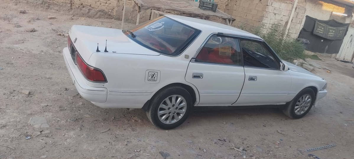 سلام عليكم مارك عضم سياره رقم نكلزي بسمي سياره نضيفه مصبوغه عام جماليه وكير مكينه بل جيس وغرفه جديده سعر 45 وبيه مجال قليل رقم *********** غير متواجد ع فيس رقمي بي وتساب انتصل
