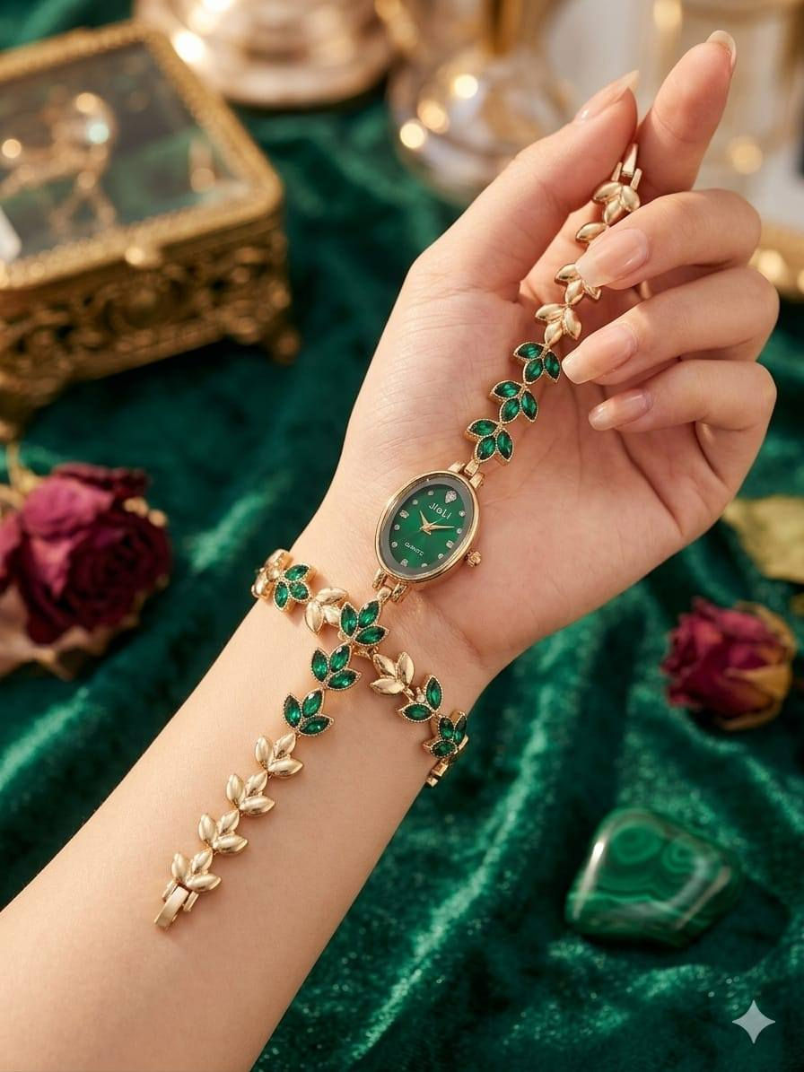 توفر الموديل الجديد من الساعات السير الحديد باحجام مختلفة و موديلات مختلفة للحجز و الاستفسار مراسلة الرقم  على الواتساب *********** او ***********
