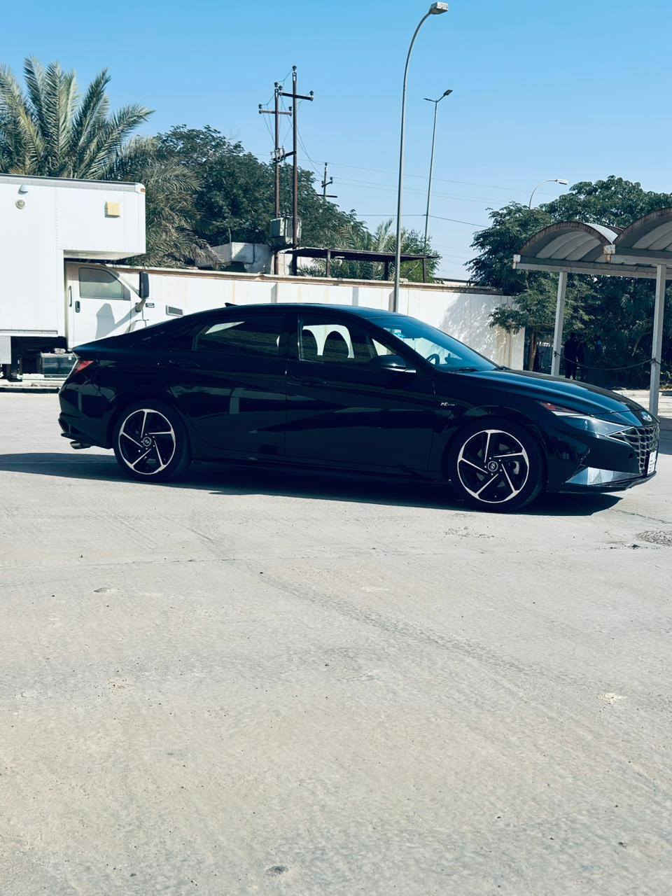 للبيع او المراوس
#هونداي النترا 2023 
فول مواصفات N line رياضي🏎️
بصمه تشغيل بصمه ابواب 
تشغيل عن بعد 
فتحة سقف 
كشنات جلد
رادارات 360درجه 
تحديد مسار 
بريك تلقائي 
تدفئة بالكشنات
لايتات زينون
شفتات سرعه بالاستيرن 
محرك 1600 تيربو 🚀 
رقم بغداد حره تحويل ثاني يوم
حادث خلفي بدون ايرباك 
السياره جاهزه للاخير 
السعر 163 ورقه وبيها مجال قليل
مكان السياره ميسان مركز المدينه
للاستفسار / ‭***********
