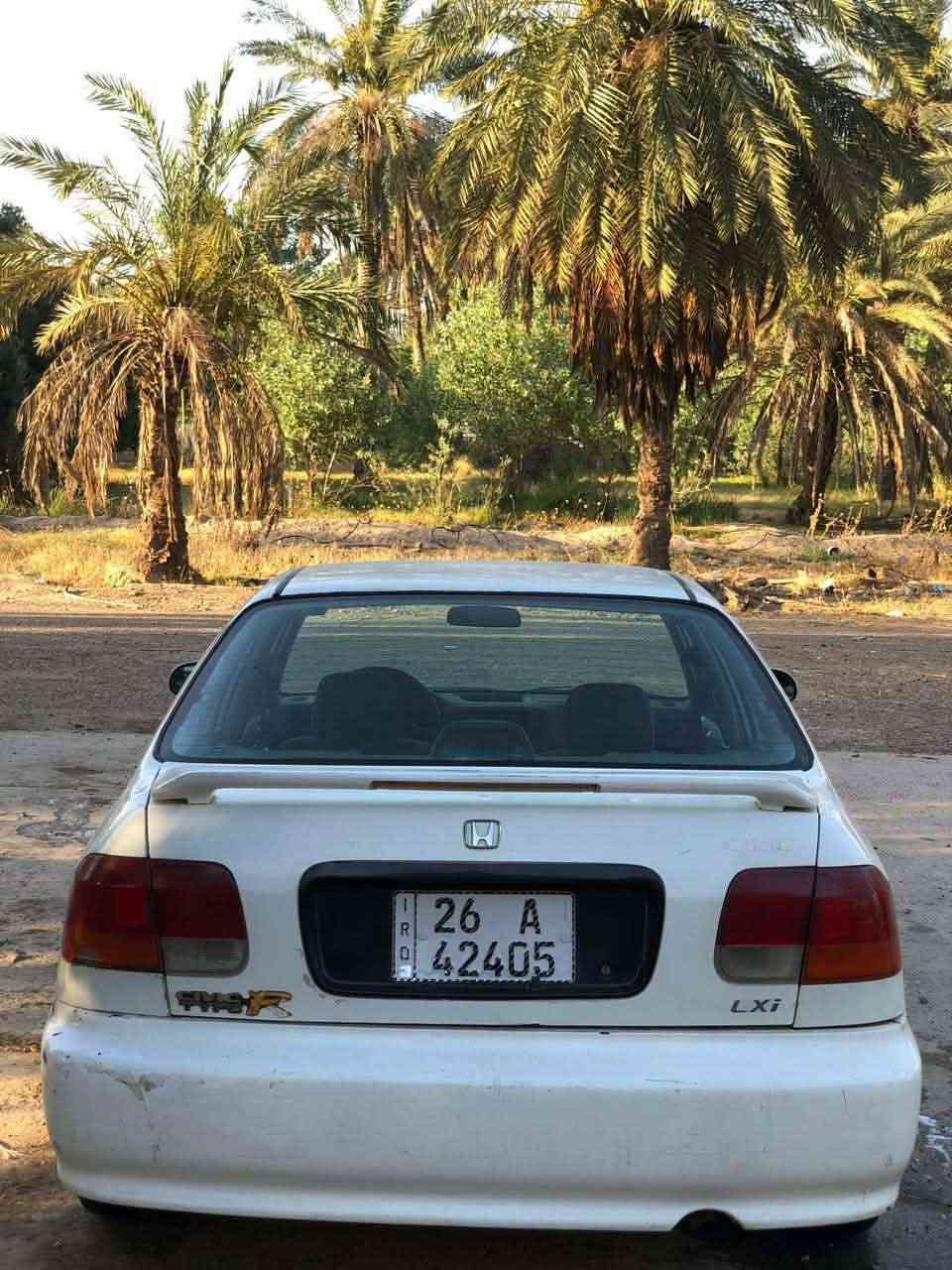 السلام عليكم هوندا ياباني بلاديه لبيع السياره بعد الحلا من الصور مكينه وكير كفاله وبلاديات تحكم كهربائي كله شغال من شاير جام لايت زنونو عالي وناصي باتري جديد تايرات وصدر امامي وخلفي جدد شادهن سنويه جديده ولوحات جدد بسمي بنفس اليوم مداور مكاني بغداد التاجي الشراي 
يراسلني واتساب فقط ‭***********‬وبيكن خير وتدللون
