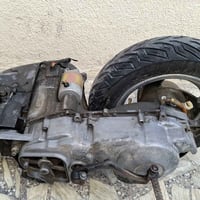 محرك كامل • قطع غيار • تاير