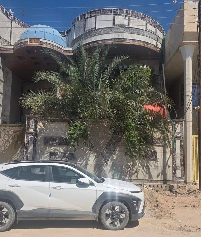 فرصة مميزة لامتلاك منزل عصري في أحد المواقع المرغوبة.
✨ المواصفات: 
📍 الموقع: دور النفط
📐 المساحة: 200 م²
🏠 طابقان
🛏️ 5 غرف
🌿 حديقة مع صالة كبيرة مفتوحة على البيتونة
🪨 واجهة مرمر تركي درجة أولى
📜 طابو ملك صرف
السعر 600 مليون 
بيت بتشطيبات راقية وتصميم عملي يوفر الراحة والمساحات الواسعة، مناسب للعائلة الباحثة عن السكن المميز.
📩 للاستفسار أو حجز موعد للمعاينة، راسلنا على الخاص أو اتصل بنا. ***********
