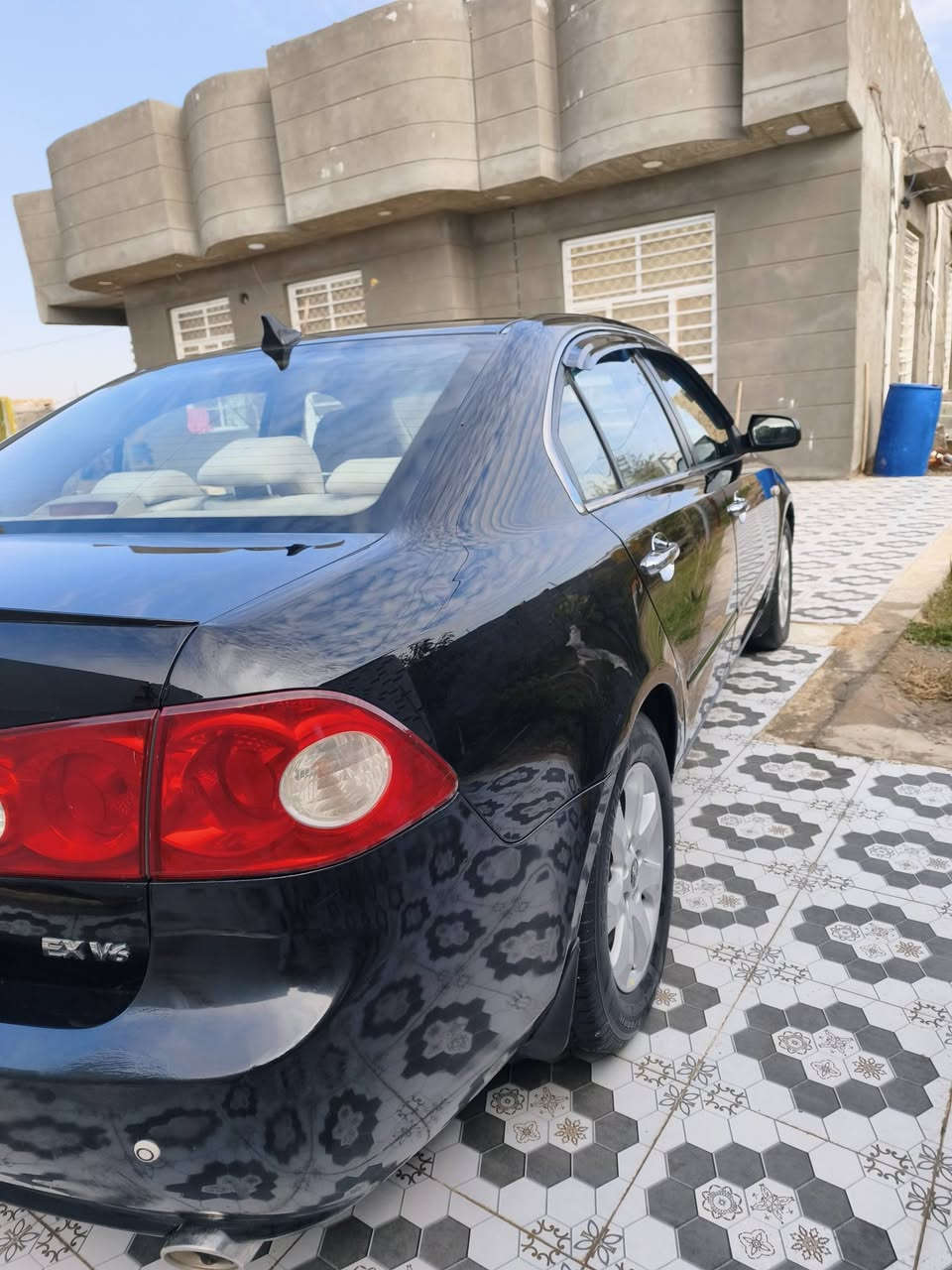 السلام عليكم
كيا اوبتما خليجي  2006. V6

السعر 110 وبيها مجال تدلل

محرك 2700 جديد قبل ايام شديته كامل هو والتفرعات

سنوية 2030 رقم انكليزي

بيها نص جاملغ صبغ واكو رشات قليلة موضحة بالسونار

اكو ضربة خفيفة كلش بمقدمة السيارة تصليح مقدمة الشواصي على كد اصابع بس مكان البراغي مال شد الدعامية

السيارة جاهزة صدرها جديد والتبريد جديد التايرات مو جدد بس نظيفات

الكهربائيات كلها شغالة

مابيها نقص بأذن الله.  وسيارة نظيفة بمعنى الكلمة

مكاني الديوانية البدير 

***********

واتساب والخاص مفتوح والف هلا
