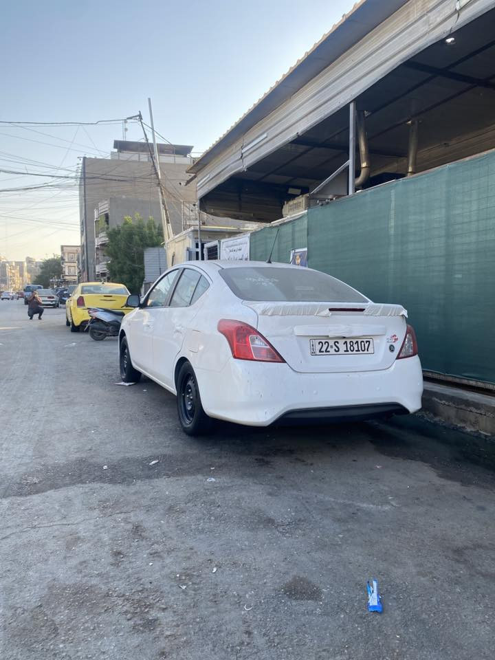 السلام عليكم نيسان سني هندي موديل 23 مبدل جاملغ يمين اصلي حافه البنية الباقي مكفول ماشيه ٢٩ الف مكاني الاعظميه السعر 118 بيها مجال ***********
