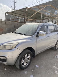 ليفان مديل 2016 رصاصيه رقم بغداد للاتصال 07722301083