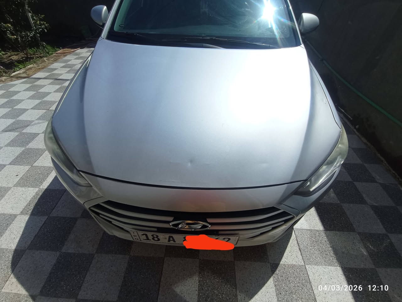 الانترا 2017 امريكي رقم بابل  حادثة فقط شبر من البنيد السعر 127 وبيه مجال ماشية 190 الف *********** السونار مرفق ويه الصور مكانة بابل محاويل ناحية الأمام
