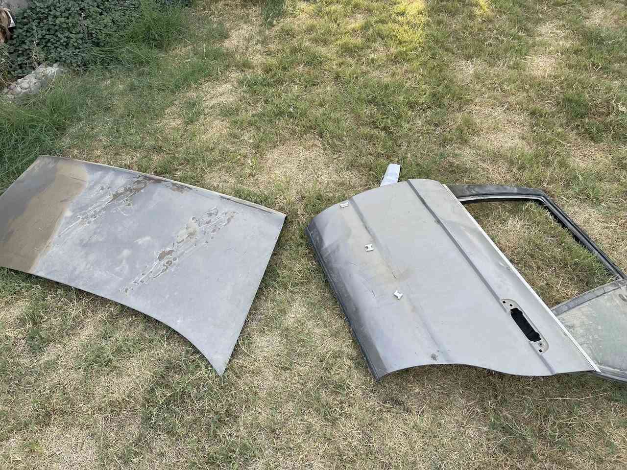 سلام عليكم 4 بوب وقبق جنطه مال 700 نضافه 85‎%‎ كاملات بيهن مكاين جام وجامات كامله بدون زجار ابيعهن شلع  قيم بما يرضي الله مكانهن بغداد للاستفسار ***********
