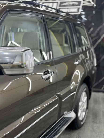 سلام عليكم 
للبيع نقد بدون مراوس
باجيرو 2018 كويتيه ماشيه 61الف
سياره جديده بمعنى الكلمه ما ناقصها برغي
كفاله من كير و مگينه و صبغ و تبديل 
حساس خلفي
كامره خلفيه
3تحكمات استيرن
شاشه وسط
وهم شي السبير منازل 😂
مگينه 3500
مكان السياره بغداد البنوك. مجمع الاساتذه 
***********
