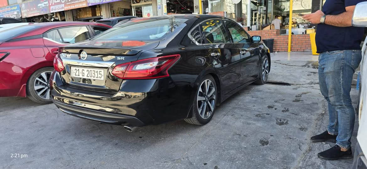 NISSAN ALTIMA 2017 SR
نیسان ئەڵتیما ٢٠١٧ – مواسەفات (SR)

🚘
📏 ماوەی ڕۆشتن: 157000 Km

ڕەنگی ڕەشی قەتران، نموونەی جوانی و هەیکەل
هەموو گیانی لەسەر دەقی بیلادیە

🔹 مواسەفات SR:
▪️
▪️ کامێرا 
▪️ بەسمە
▪️ شەغال

 ▫️ تەحدید سورعە
▪️ تەحەکوماتی کاملی سەر سووکان 
✴سوکان شەفتە 
▪️ کوشن کارەبای
▪️ ئاوێنە کارەبایە
▪️ ئاوێنەی ناوەڕاست دژە فوول
▪️ لایتی پێشەوە عەدەسە، زینۆن، لید(LED)
▪️ لایتی دواوە کامل لید(LED)
▪️ فوول لایت ئۆتۆ

✔️ گێر مەکینە نەکراوەتەوە بە شەرت
✔️ گێڕ، مەکینە، تەبرید و کارەبایات بە شەرت

✔️ کامل سێرڤس کراوە
✔️ ڕۆن و هایدرۆلیکی تازە گۆڕاوە
✔️ چوار تایەی تازەی بیلادی لە ژێرە
✔️ تازە پۆڵیش کراوە

▪️ ئێرباگ سوکان سیستەم 
▪️ چەمەلغی سەکن بۆیاخە لای سایەق بست و نیو ساردە

     سەیارەکە نموونەیە ماشاءاللە
 

ڕەقەم و سەنەوی تا ٢٠٢٩ تازەیە
تەحویل و غرامە بە شەرت

📍 شوێن: سلێمانی
📞*********** السليمانية, العراق
