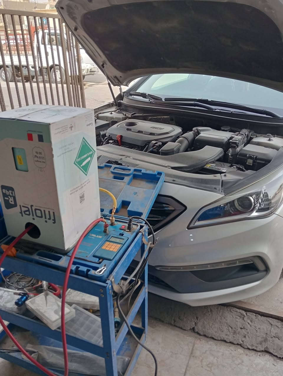 السلام عليكم ورحمة الله وبركاته
تم بحمد الله تعالى صيانة سيارات المتابعين..
تنظيف منظومة.... مع شحن غاز اصلي ...
تبديل افريز ....مع تنظيف ..وشحن غاز اصلي 
#خدمات_سيف_الهندسية_للتبريد
📌بغداد_مدينة_الصدر_شارع_الجوادر_قطاع14
📱***********
