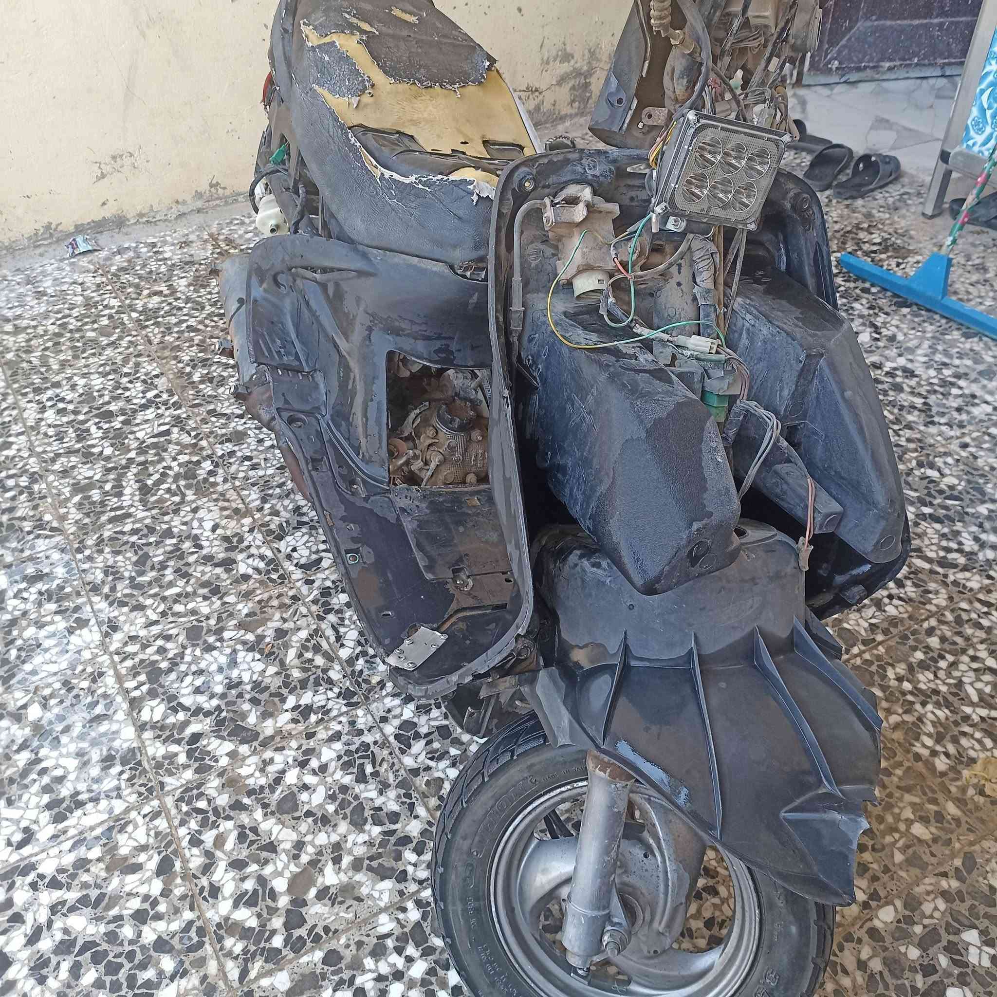 السلام عليكم دراجه فراشه 140 للبيع النواقص مالتها كفرات والعداد واكف واكو صوت بل مكينه عنواني النجف حي الميلاد السعر 350 وبيه مجال


**إذا كنت صاحب هذا الإعلان وتريد حذفه لأي سبب، رجاءا أرسل رسالة إلى الدعم الفني**